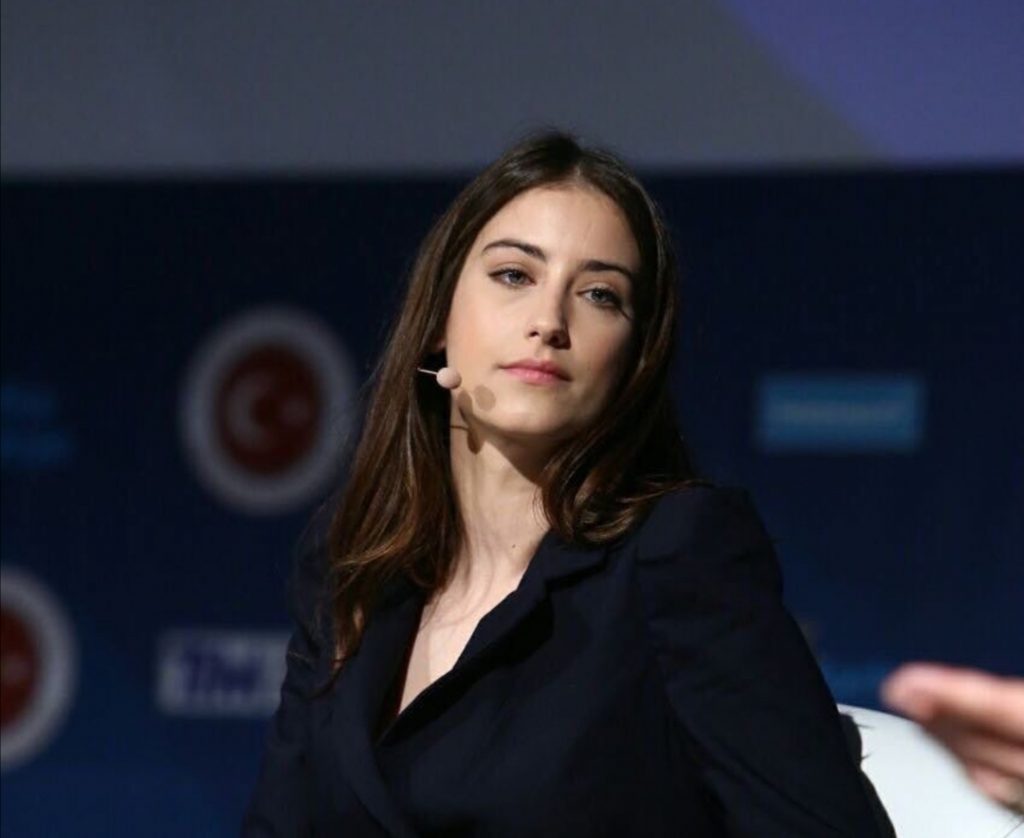 Hazal Kaya Net Worth 2021