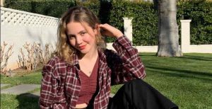 Iris Apatow Net Worth